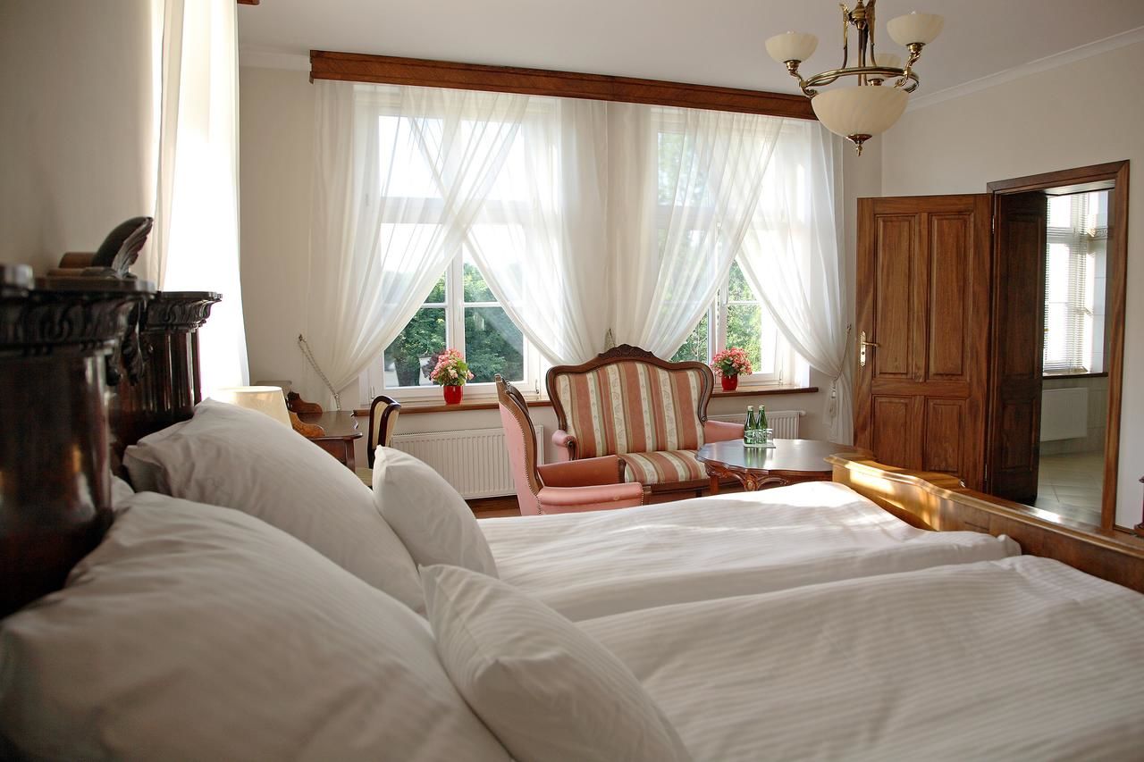 Отели типа «постель и завтрак» Dwór Bieland Эльблонг