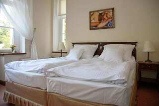 Отели типа «постель и завтрак» Dwór Bieland Эльблонг Двухместный номер с 1 кроватью или 2 отдельными кроватями-2