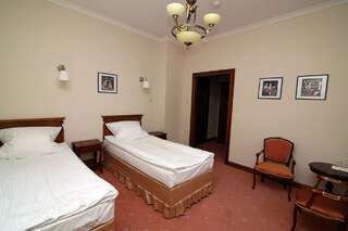 Отели типа «постель и завтрак» Dwór Bieland Эльблонг Двухместный номер с 1 кроватью или 2 отдельными кроватями-5